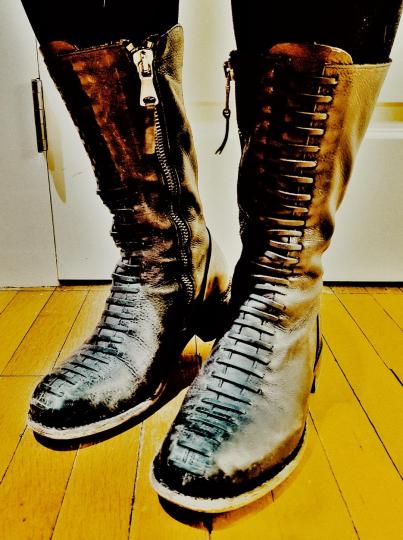 Q boots